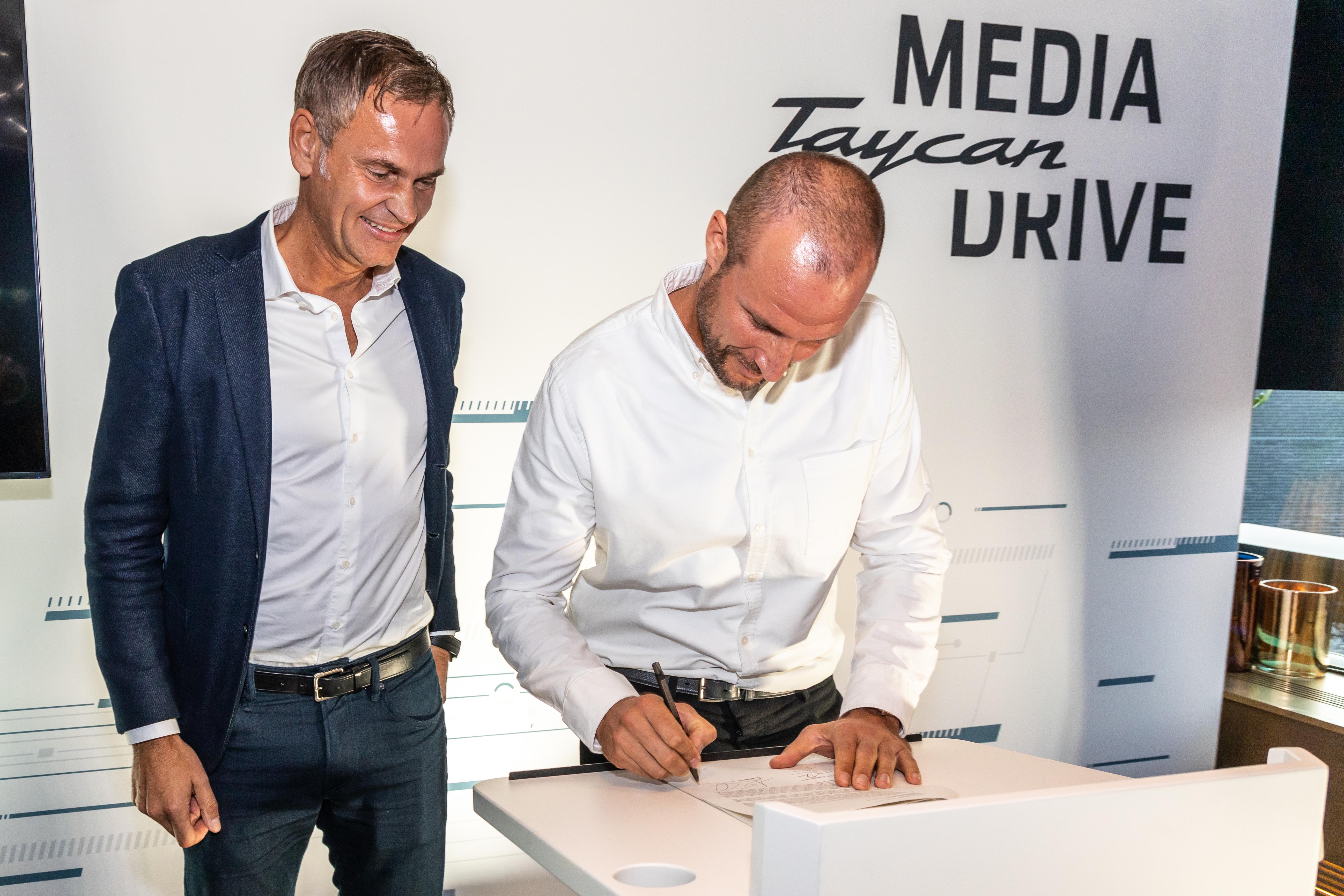 Oliver Blume, Chairman of the Executive Board of Porsche AG, Aksel Lund Svindal, Porsche Brand Ambassador, 2019, Porsche AG