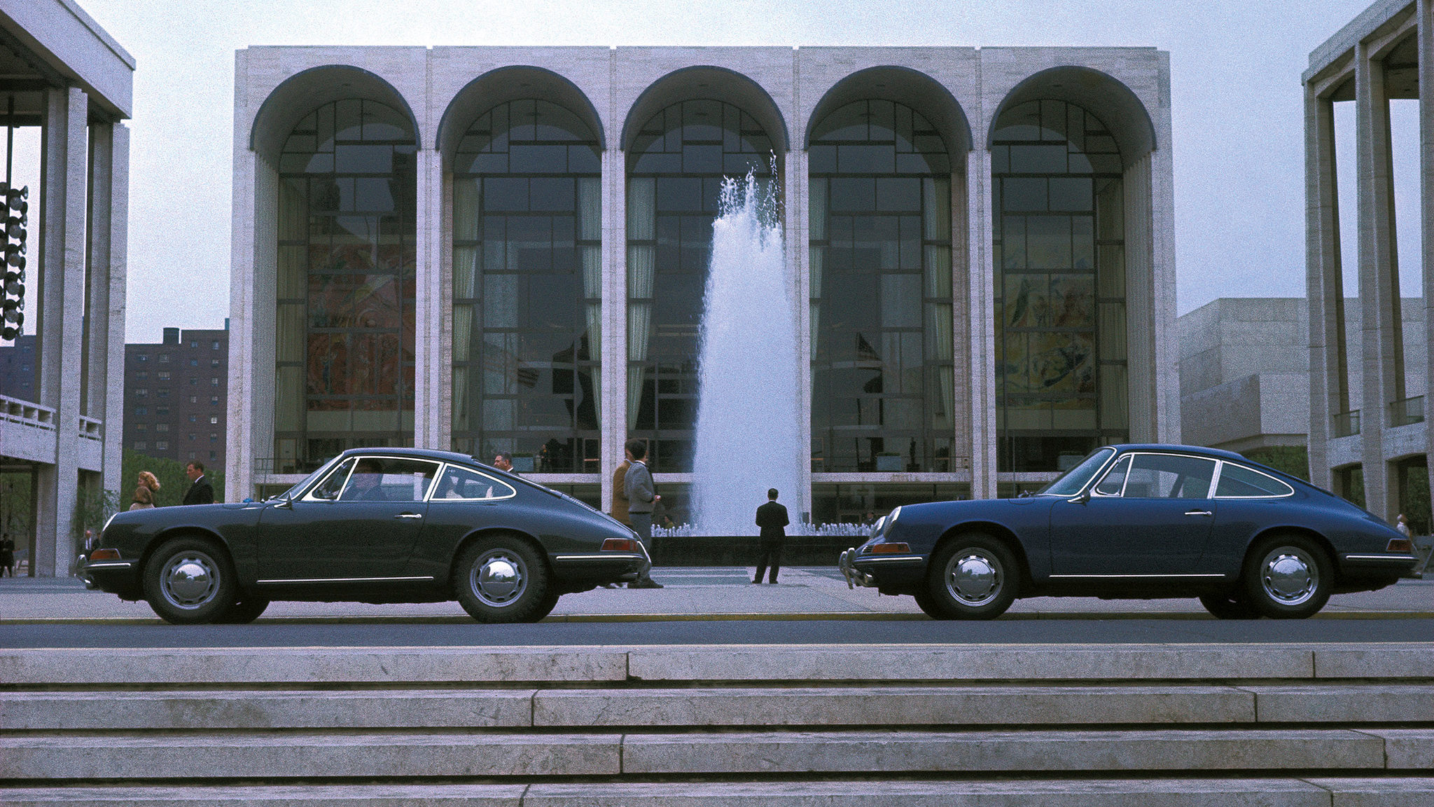 911 2.0 Coupés, New York City, Metropolitan Opera, Porsche AG