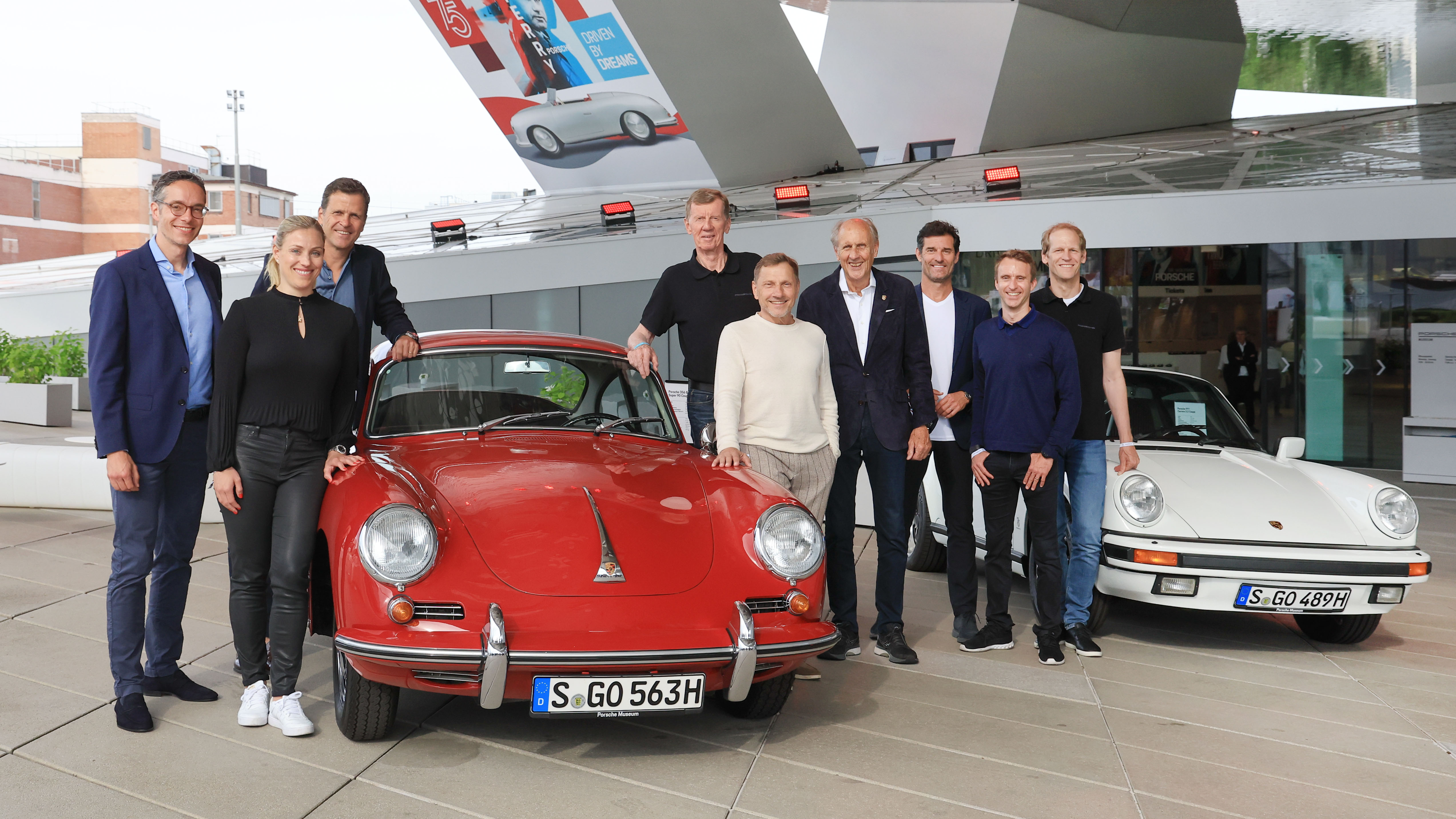 Sebastian Rudolph, Angelique Kerber, Oliver Bierhoff, Walter Röhrl, Richy Müller, Hans-Joachim Stuck, Mark Webber, Timo Bernhard y Jörg Bergmeister (i-d), 2023, Porsche AG