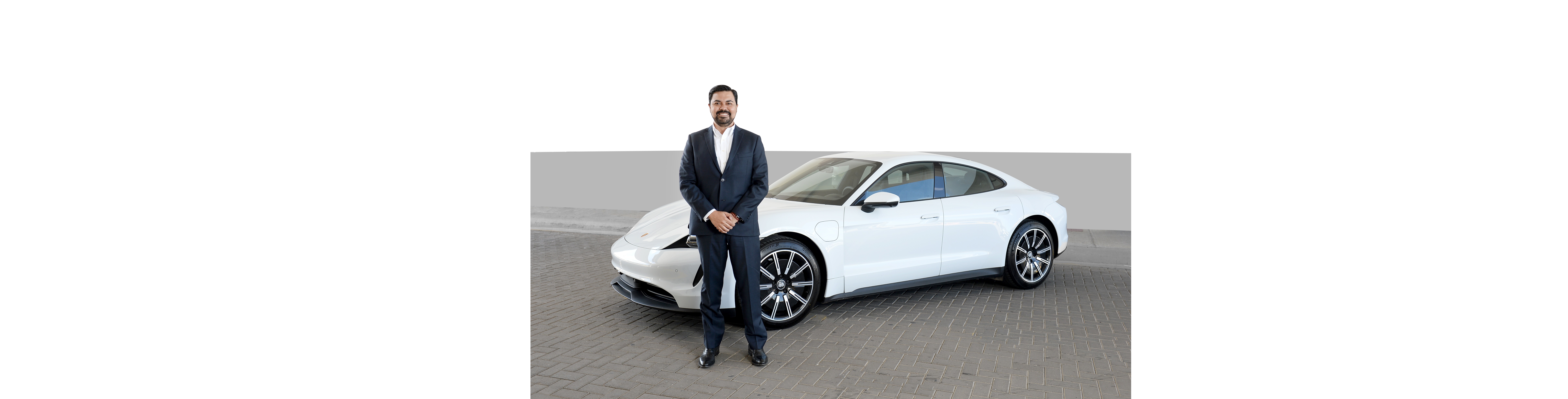 Jose Montero, ganador del premio Sales Excellence Award, el cuál lo posiciona entre los mejores 100 mejores vendedores de Porsche del mundo por tercera vez consecutiva..